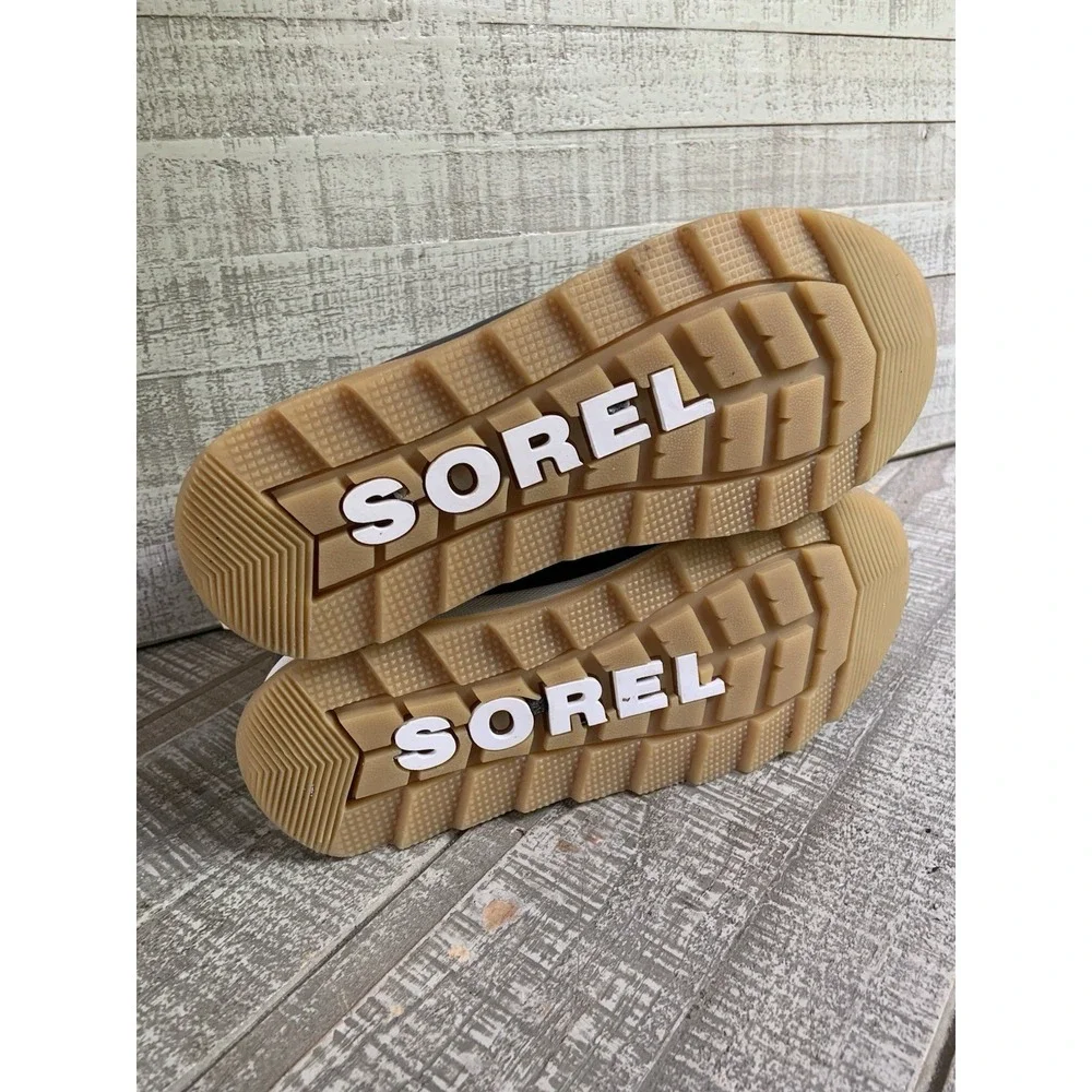 Sorel Whitney II Boots Short Lace Waterproof Insulated Youth Big Girls Size 2